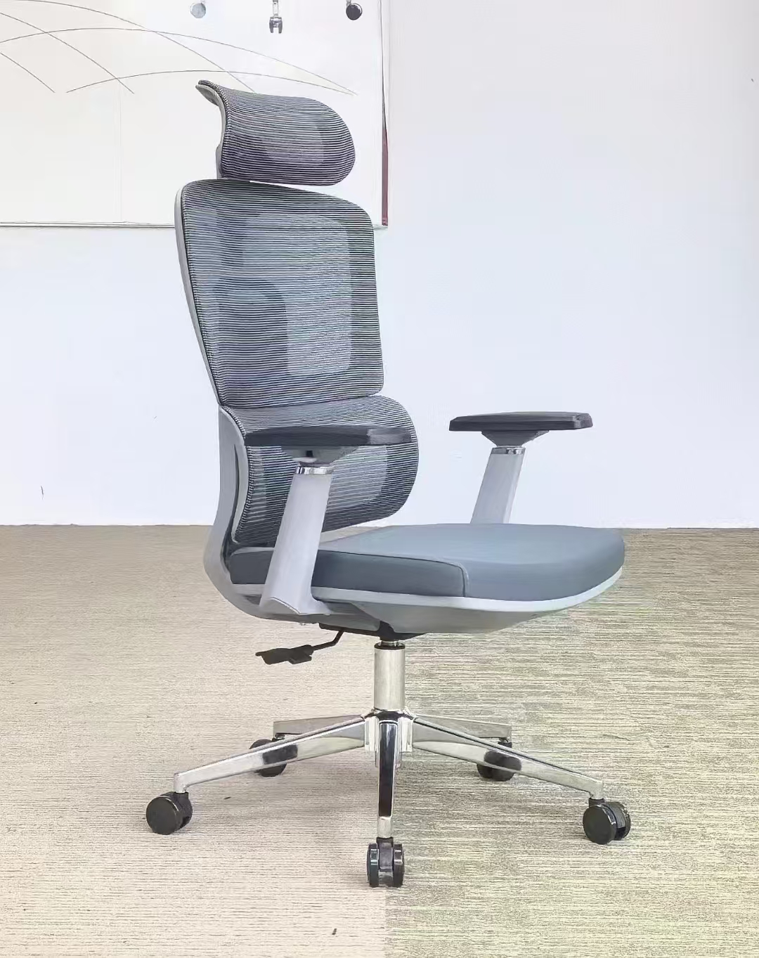 1748159987152230.jpg 93c8180f027734b94c6e4d02403df88.jpg